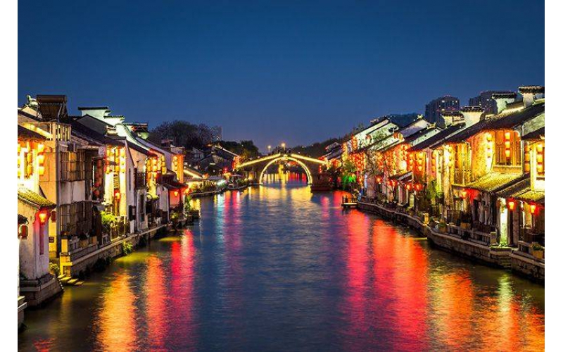 文旅夜游燈光應該怎么做才能帶來更多的游客？